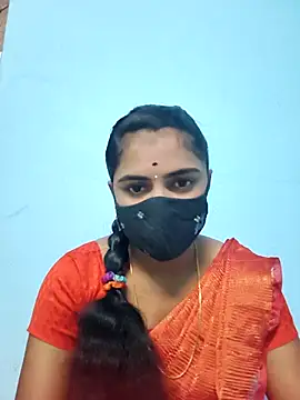 Snapshot of Megavarthinii chatting on July 8, 3:24 pm Megavarthinii online show from July 8, 3:24 pm