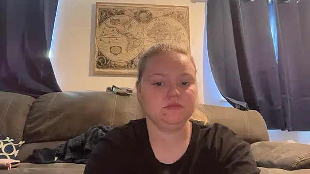 GirlNextDoorAmber online show from June 30, 9:31 am