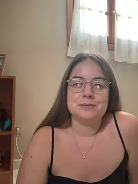 Snapshot of Evabrun1 chatting on June 24, 4:05 pm Evabrun1 online show from June 24, 4:05 pm