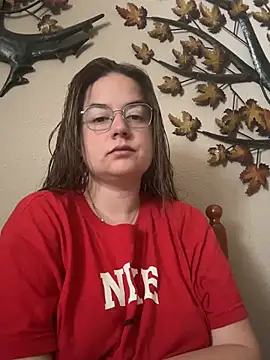 Snapshot of Evabrun1 chatting on July 11, 3:23 pm Evabrun1 online show from July 11, 3:23 pm