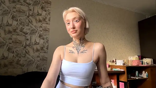 ElliFlower online show from June 24, 2:48 pm