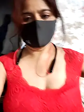 Snapshot of Nisha_Cute1 chatting on June 27, 7:36 am Nisha Cute1 online show from June 27, 7:36 am