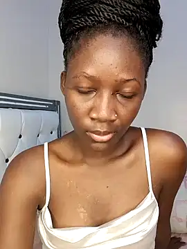 pookiezuu online show from July 25, 10:22 am