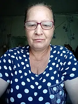 NikolettaLove077 online show from June 27, 5:35 am