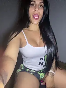 chiquiscaro online show from June 27, 3:34 am