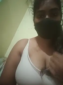 Snapshot of Cute-girlyy chatting on July 12, 9:54 am Cute-girlyy online show from July 12, 9:54 am