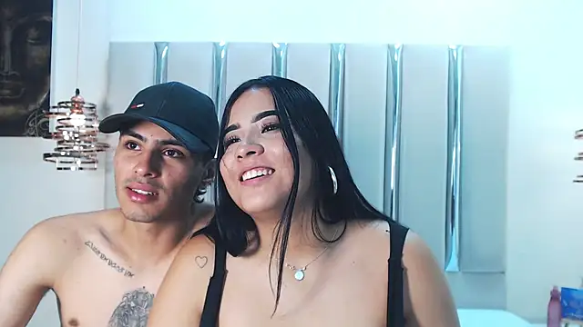 BiancaAndDominic online show from June 27, 7:47 am