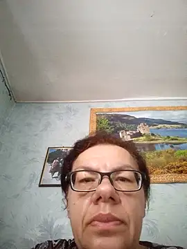 Olena72531 online show from June 26, 8:09 am