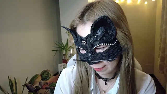 arianozomi 0808 online show from July 2, 5:30 pm