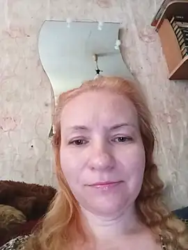 Snapshot of moonlight2311 chatting on July 13, 6:46 am moonlight2311 online show from July 13, 6:46 am