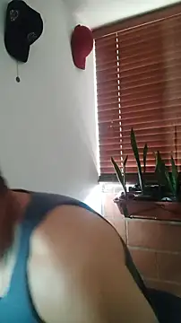Snapshot of rapha_hot chatting on July 20, 9:28 pm rapha hot online show from July 20, 9:28 pm
