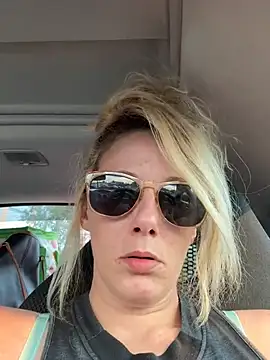 Snapshot of EricaBrook chatting on July 14, 11:11 pm EricaBrook online show from July 14, 11:11 pm