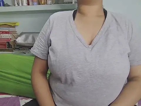 Anika 9 online show from June 26, 3:51 pm