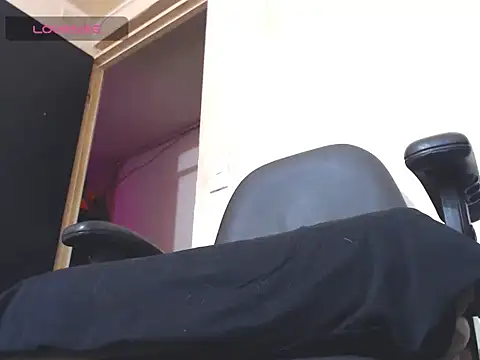 WOLFMONSTERDICK online show from June 6, 2:28 am