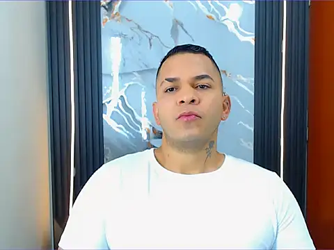Snapshot of cristhian_gamboa chatting on July 10, 10:54 pm cristhian gamboa online show from July 10, 10:54 pm
