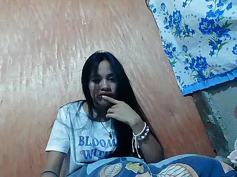 SkinnyGirl PinayBaby online show from June 27, 12:22 pm