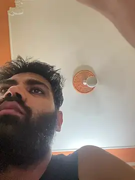 superbigdick123 online show from July 1, 1:33 pm