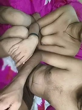 CuteCheenu online show from June 29, 5:12 pm