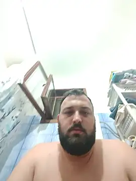 Horneymonster222 online show from June 30, 1:27 am