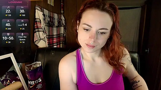 ElinaLaverins online show from July 5, 3:44 am