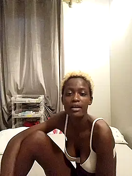 Snapshot of EphieGodess chatting on July 6, 2:13 pm EphieGodess online show from July 6, 2:13 pm