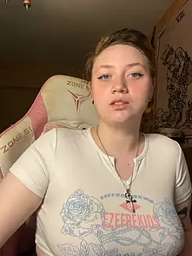 lily shamy online show from July 8, 7:03 pm