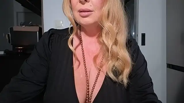 TammyJeann online show from November 29, 5:46 pm