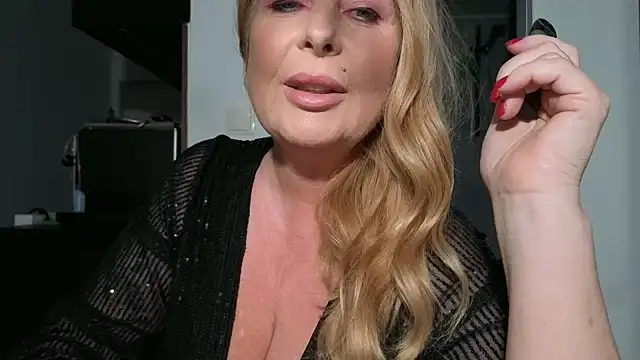 TammyJeann online show from November 9, 6:01 pm