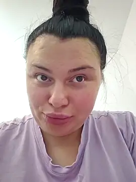 Snapshot of 6Alice99 chatting on June 30, 8:58 am 6Alice99 online show from June 30, 8:58 am