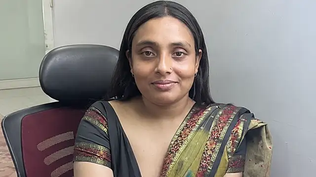 Snapshot of Sonia_bobe chatting on June 30, 8:36 am Sonia bobe online show from June 30, 8:36 am
