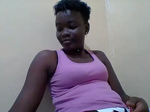 Pretty-Leaa online show from June 30, 11:43 am