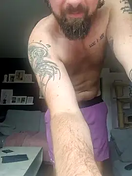 straightguy4uall online show from July 1, 9:42 am