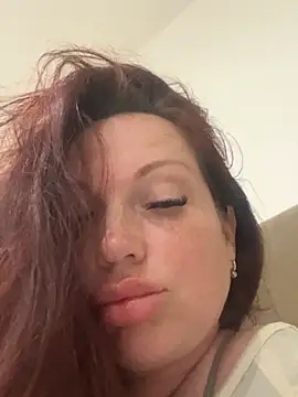 BustyBunny40 online show from July 1, 12:38 pm
