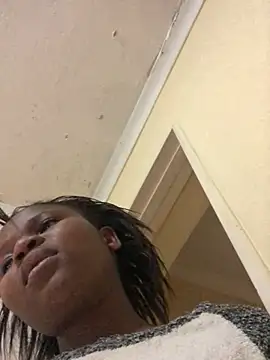 NaughtyShawdy1 online show from July 4, 9:30 pm
