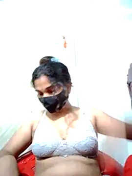 Snapshot of Payel-54 chatting on July 18, 11:24 pm Payel-54 online show from July 18, 11:24 pm