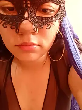 cremmluna online show from July 7, 6:11 pm