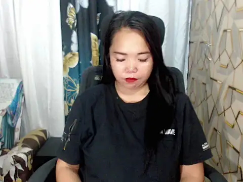 Snapshot of kimern28 chatting on July 1, 4:35 am kimern28 online show from July 1, 4:35 am