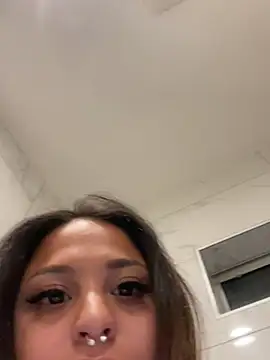 Beelovee98 online show from July 22, 4:25 am