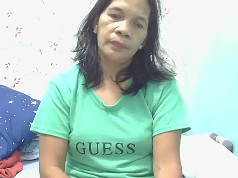 sweetmommy23 online show from July 1, 11:38 pm