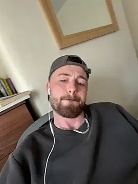 HelloFrankieboy online show from July 25, 3:51 pm