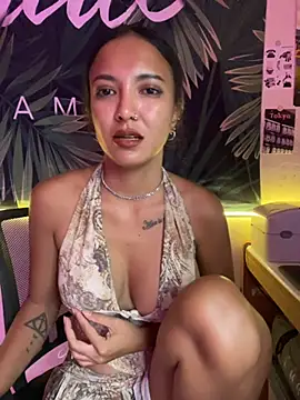 so-hanna online show from July 4, 8:57 pm