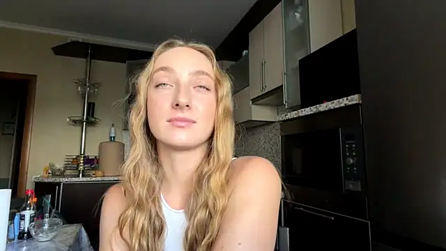 TenaSaladin online show from July 6, 9:38 am