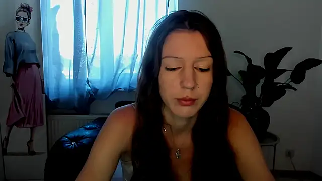 Snapshot of Lunaa_x44 chatting on July 5, 7:48 am Lunaa x44 online show from July 5, 7:48 am