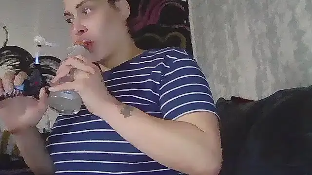 Snapshot of imisamoore69 chatting on November 2, 1:49 pm imisamoore69 online show from November 2, 1:49 pm