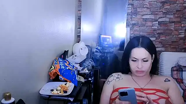 imisamoore69 online show from February 8, 11:41 am