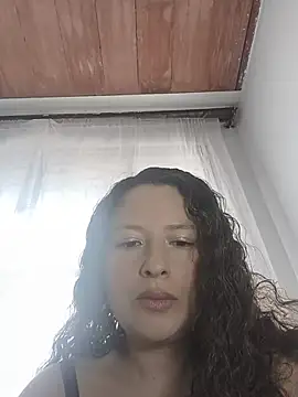 arinafox   online show from July 9, 8:41 pm