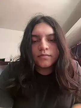 petitelatino online show from July 3, 5:52 pm