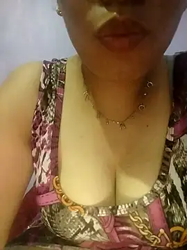 YourSchika online show from July 8, 7:47 pm