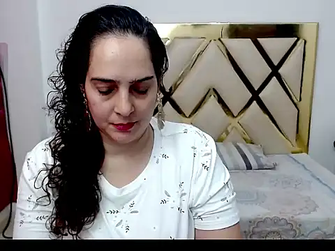 rebecamontero online show from July 6, 4:42 pm