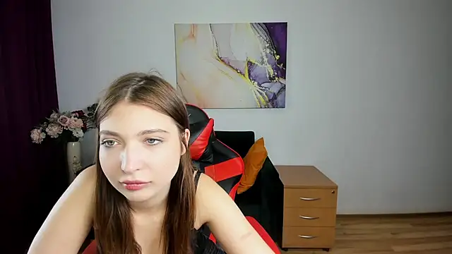 MeganBellc online show from July 7, 6:47 am
